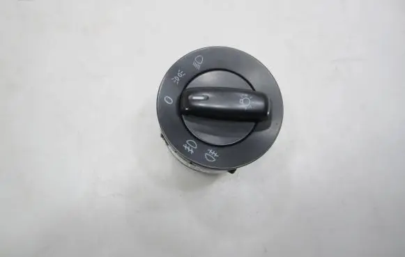 Volkswagen Golf V Light switch 1K0941431AJ 10001340