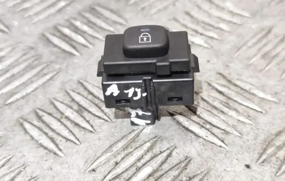 Volvo S60 Central locking switch button 31275374