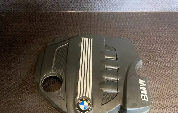 BMW X1 E84 Engine cover (trim) 7797410 14389710