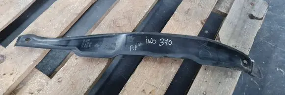 Maserati Quattroporte Fender end trim 670001706
