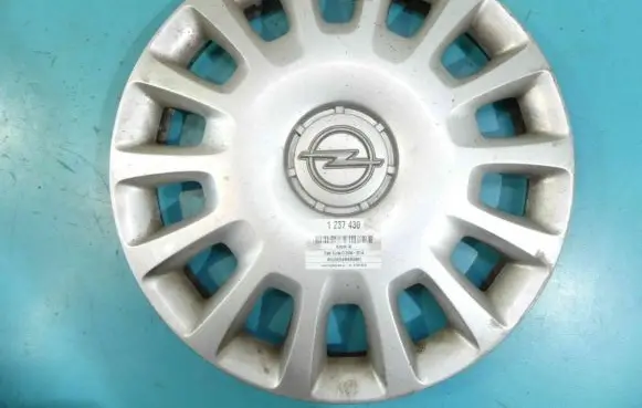Opel Corsa D R16 wheel hub/cap/trim 00461060860 IMPRK1237430