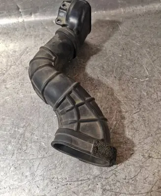 Suzuki SX4 Air intake hose/pipe 1376679J80
