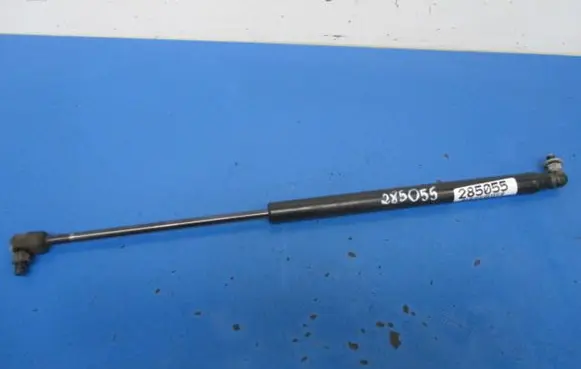 Hyundai Getz Shock absorber/damper mounting bracket 