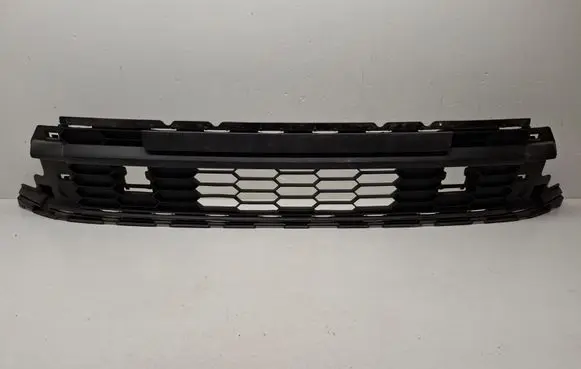 Front bumper lower grill