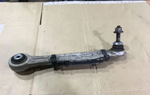 BMW X6 F16 Rear control arm 6796001