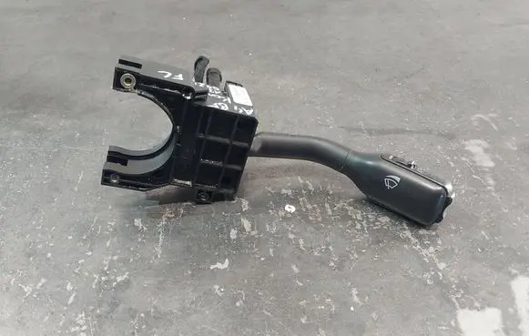 Audi A4 S4 B5 8D Wiper control stalk 8D9953503D
