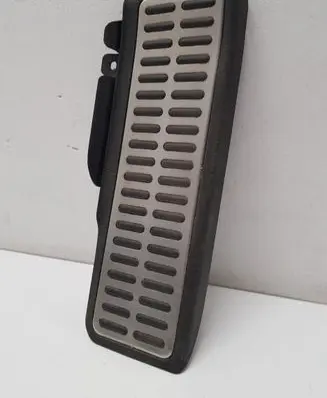 Volkswagen Golf VI Foot rest pad/dead pedal 1K1864551