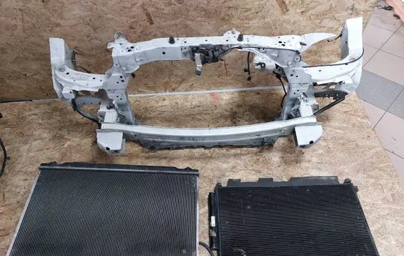 Honda CR-V Front piece kit 