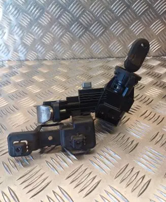 Alfa Romeo Mito Ignition lock 505186290B365 61146900 08042010