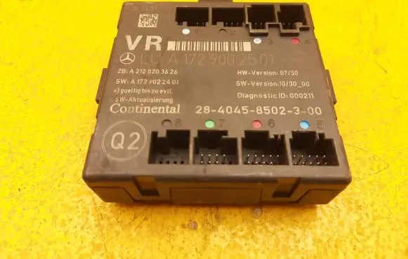 Mercedes-Benz SLK R172 Door control unit/module A1729002501 A1729022401
