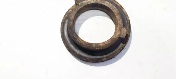 Volvo XC70 Front coil spring rubber mount 6g915599baa 6g91-5599-baa