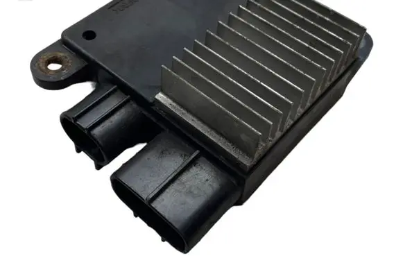Coolant fan relay