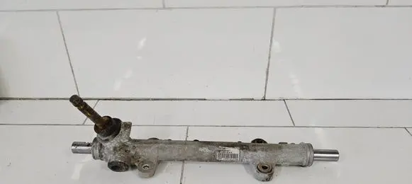 Hyundai i40 Steering rack 565003Z000 LE401B1915