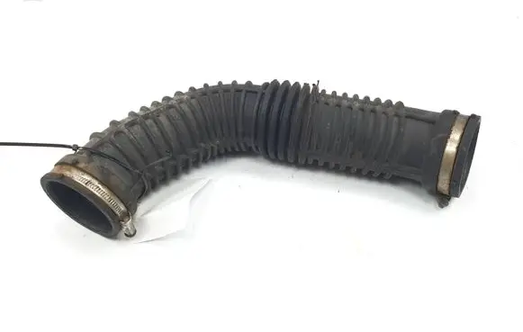 Renault Master III Air intake hose/pipe