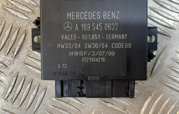Mercedes-Benz A W169 Parking PDC control unit/module A1695450632 601851 0521404216