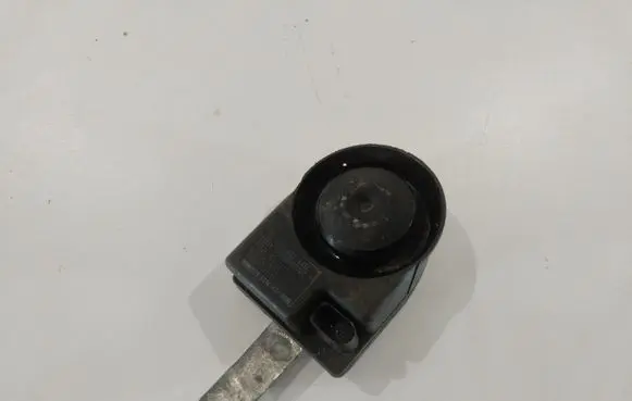 Audi A6 S6 C6 4F Alarm system siren 1K0951605C