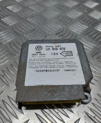 Volkswagen Golf IV Airbag control unit/module 1JO909609