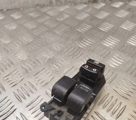 Toyota Auris E180 Electric window control switch 192831