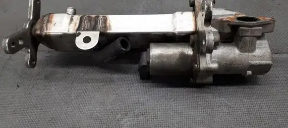 Volvo S60 EGR valve cooler 08670386