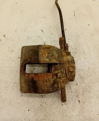 Mercedes-Benz B W245 Front brake caliper
