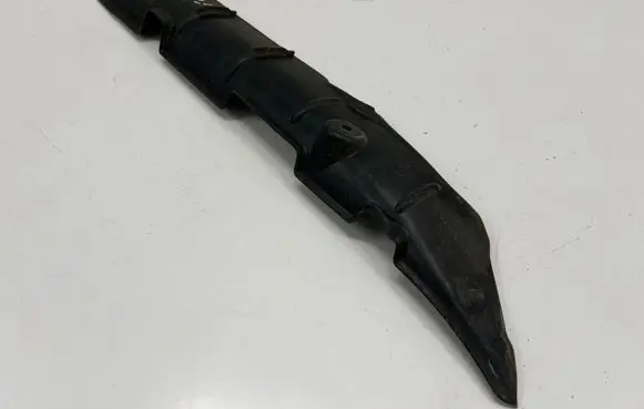 Audi A3 S3 8V Fender end trim 8V5821112