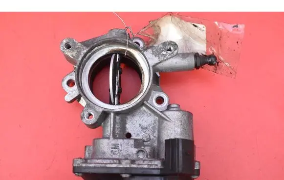 Opel Insignia A Throttle body valve 50569200