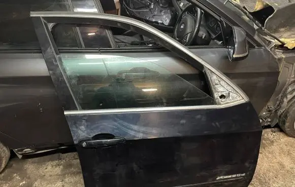 BMW X5 E70 Front door