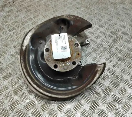 Volkswagen Tiguan Rear wheel hub 3C0505433K