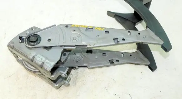 Opel Zafira B Hand brake release handle 190047