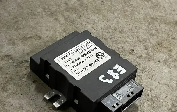 BMW X3 E83 Fuel injection pump control unit/module 6766003 071900575 55892110