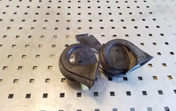 Peugeot 508 Horn signal 9674684780 E9703881157 CH2143