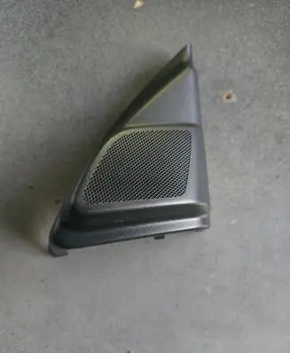 Volvo C30 Side speaker trim/cover 8687763