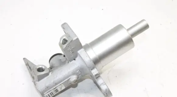 Audi A5 8T 8F Master brake cylinder