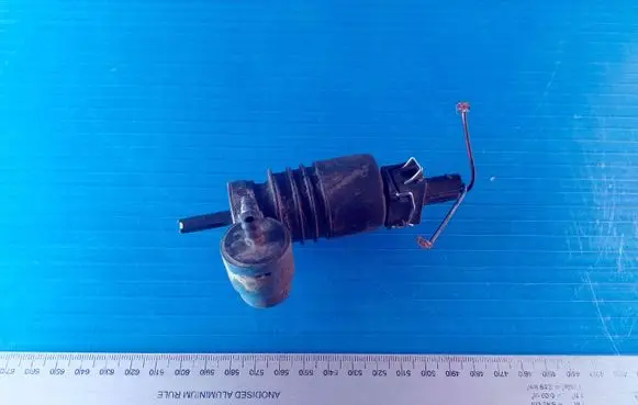 Audi A6 S6 C6 4F Windscreen/windshield washer pump PA6GBGF30