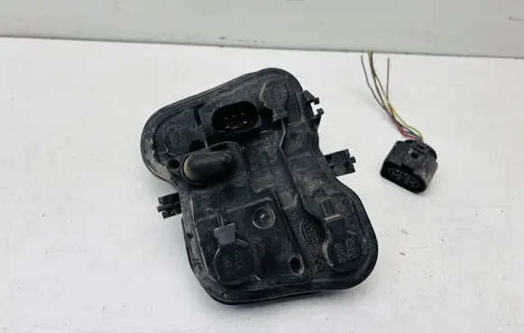 Audi A4 S4 B7 8E 8H Tail light bulb cover holder 965084