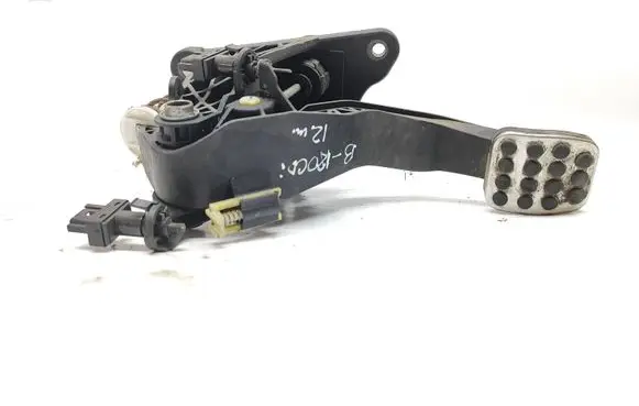 Clutch pedal