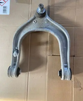 BMW X5 G05 Front lower control arm/wishbone 6889154