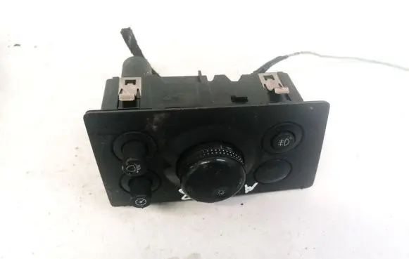 Opel Zafira B Light switch 13205863 LK0060130