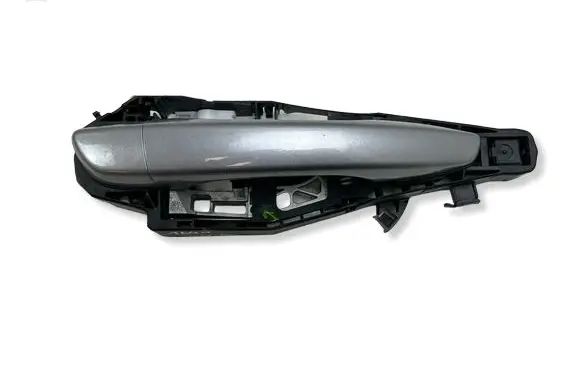 Opel Mokka B Front door exterior handle 9688834080