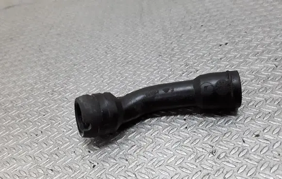 Ford Fiesta Breather/breather pipe/hose 