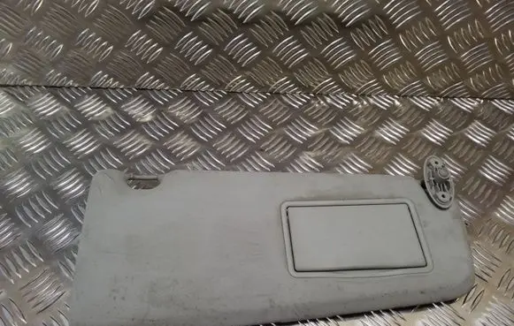 Sun visor