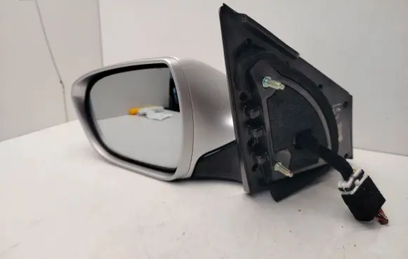 Hyundai i40 Front door electric wing mirror 42R20