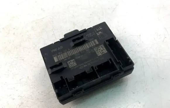 Audi A3 S3 8V Other control units/modules 5Q0959392A