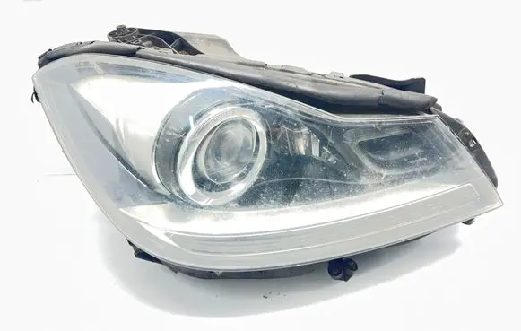 Mercedes-Benz C W204 Headlight/headlamp A2048204639