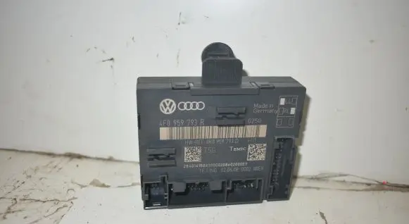 Audi Q7 4L Door control unit/module 4F0959793R