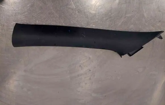 Ford Focus (A) pillar trim JX7BA03599A