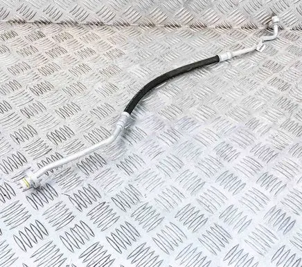 Volvo S90, V90 Air conditioning (A/C) pipe/hose 32226282