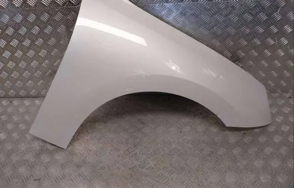 Mini Cooper E Fender 
