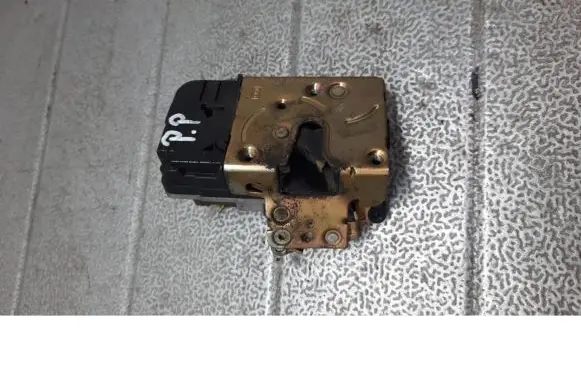 Peugeot 206 CC Front door lock