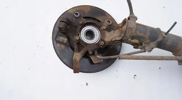 Hyundai i30 Front wheel hub spindle knuckle